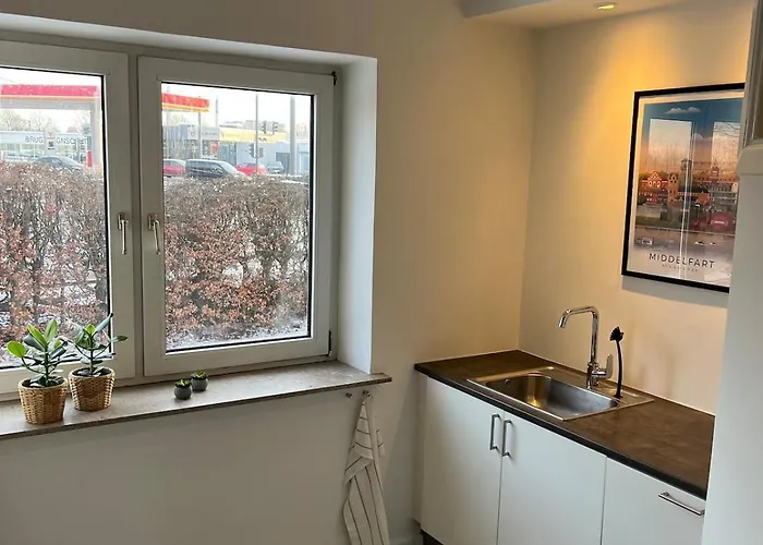 Hyggelig Taet Pa Centrum Og Letbanestop Appartamento *