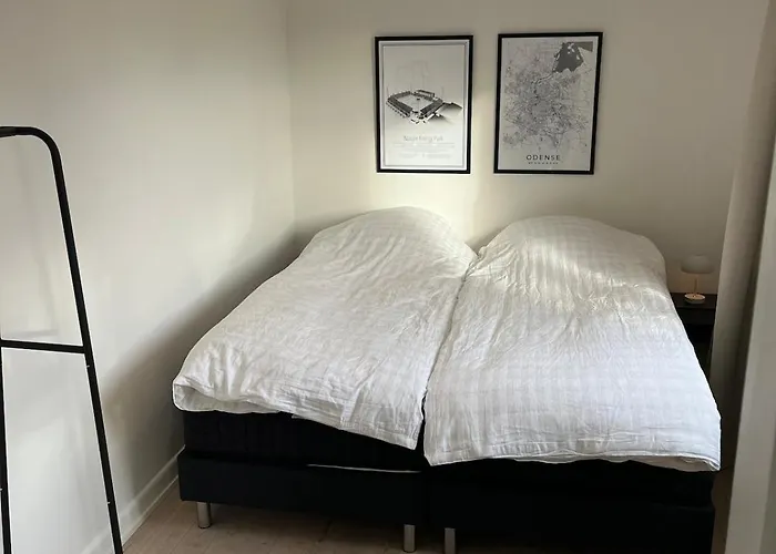 Hyggelig Taet Pa Centrum Og Letbanestop Apartment *